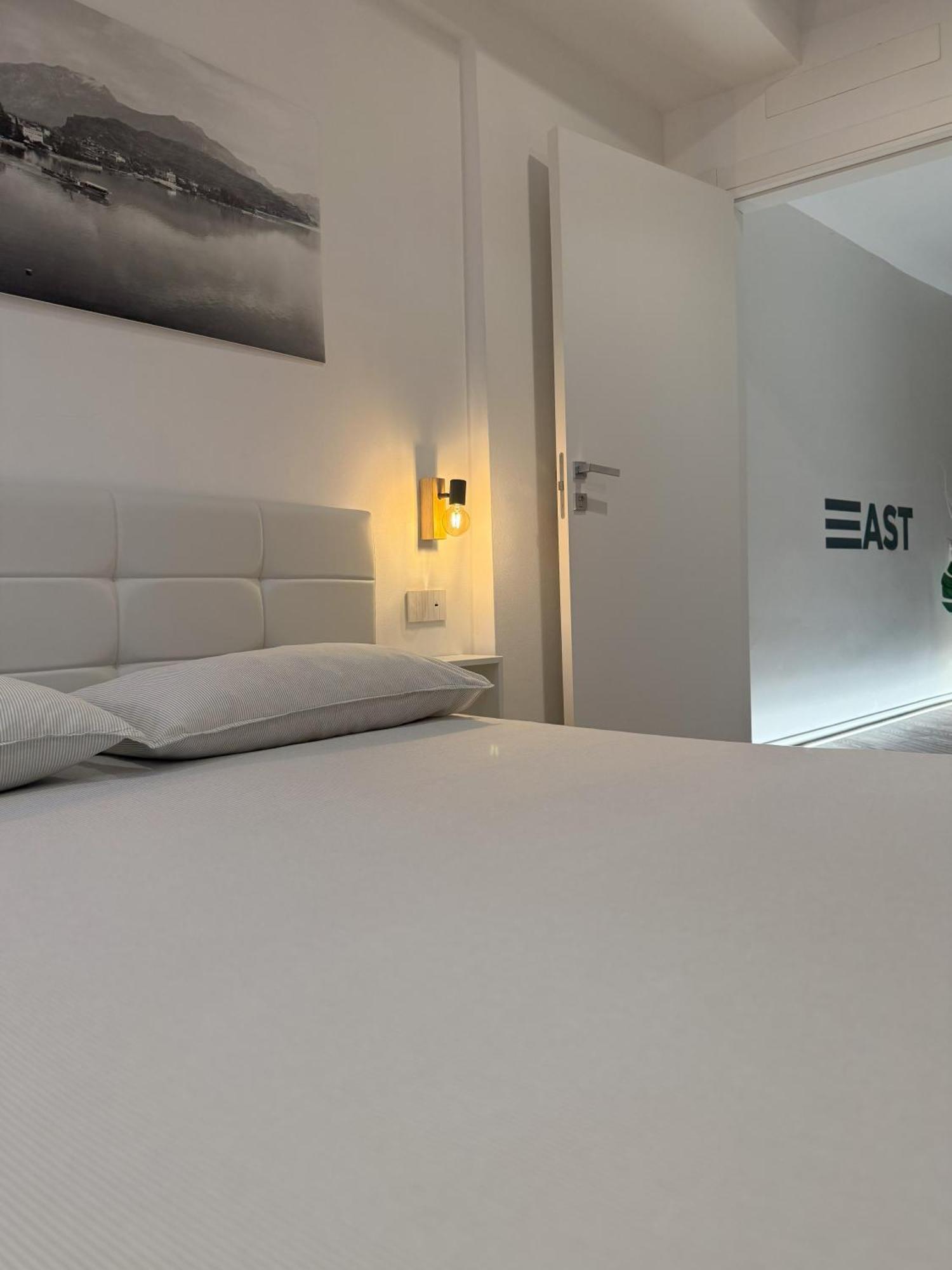 East West Room อาร์โก ภายนอก รูปภาพ